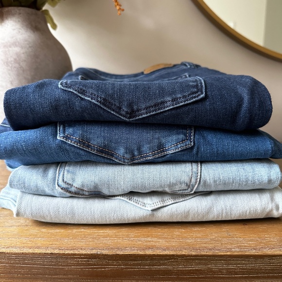 American Eagle Next Level Stretch Denim - Picture 3 of 5